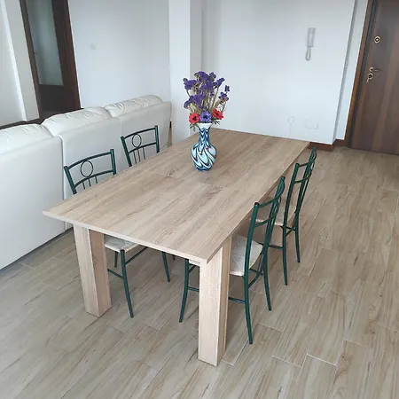 Alba Dei Tigli Apartment