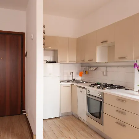 Alba Dei Tigli Apartment
